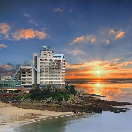 Mohang Haenaru Family Hotel بوان المظهر الخارجي الصورة