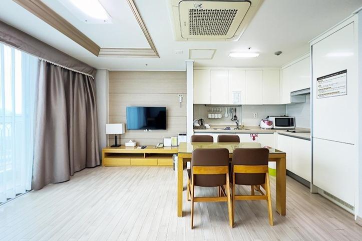 Mohang Haenaru Family Hotel بوان الغرفة الصورة
