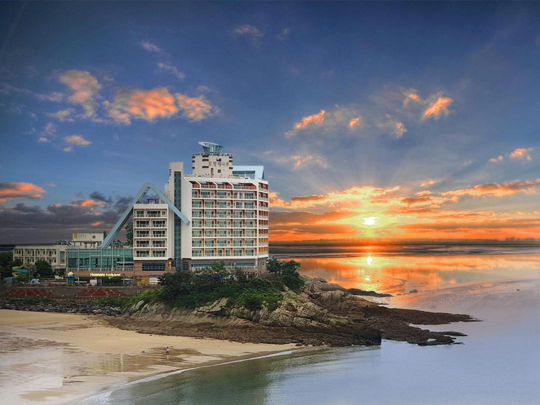 Mohang Haenaru Family Hotel بوان المظهر الخارجي الصورة