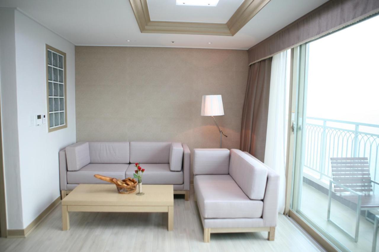 Mohang Haenaru Family Hotel بوان المظهر الخارجي الصورة