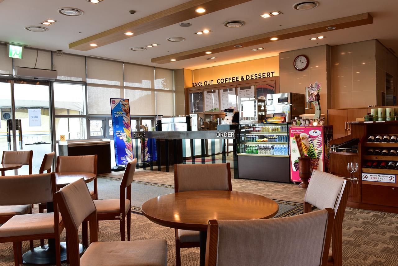 Mohang Haenaru Family Hotel بوان المظهر الخارجي الصورة
